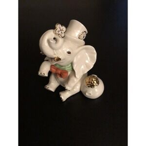 LENOX LUCKY Little ELEPHANT Figurine w POT of GOLD Holiday Ivory Gold Trim